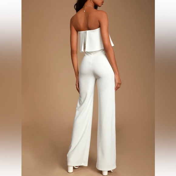 Brand new with tags lulus jumpsuit! - Picture 2 of 2
